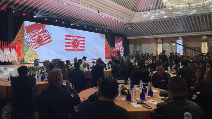 PKN Gelar Munaslub Tetapkan Anas Urbaningrum Jadi Ketum Secara Aklamasi